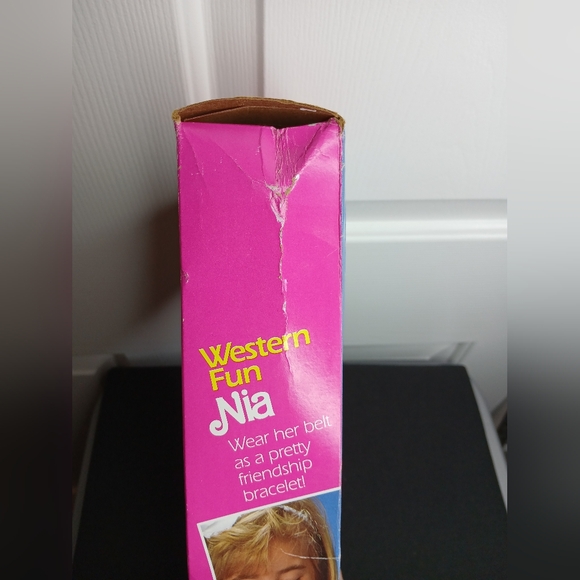 Western Fun Nia Friend Of Barbie Fashion Cowgirl Doll 9933 (Mattel, 1989) NIB - Picture 13 of 15